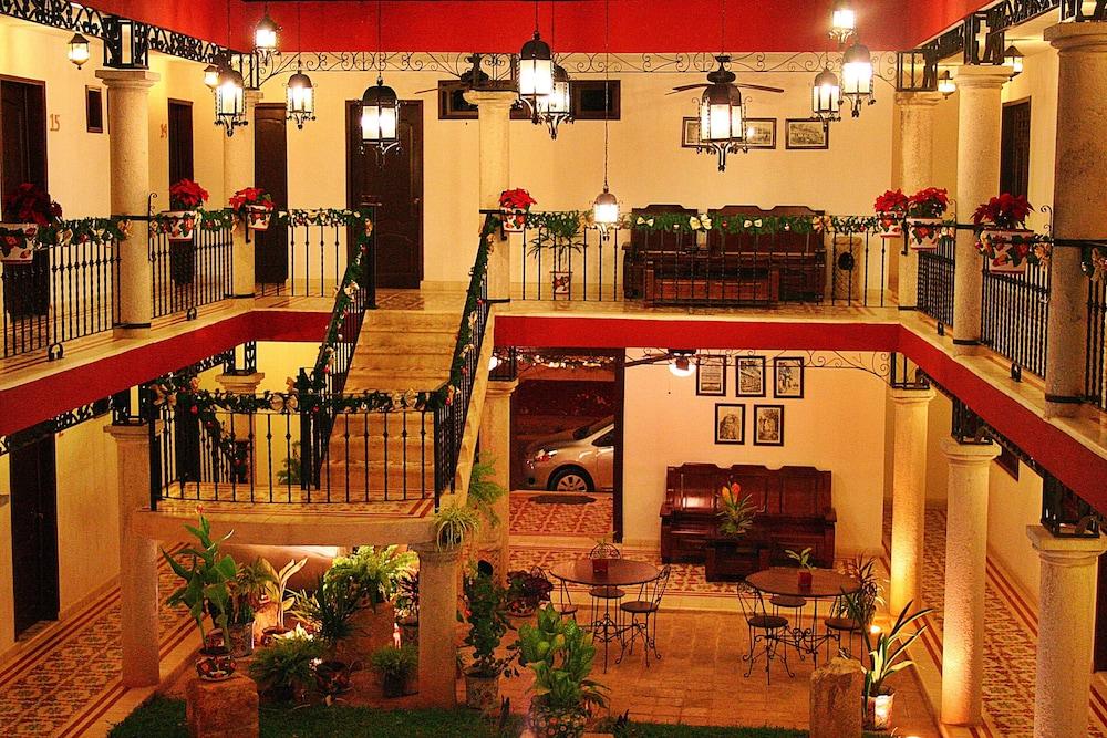 La Aurora Hotel Colonial Valladolid  Exteriör bild