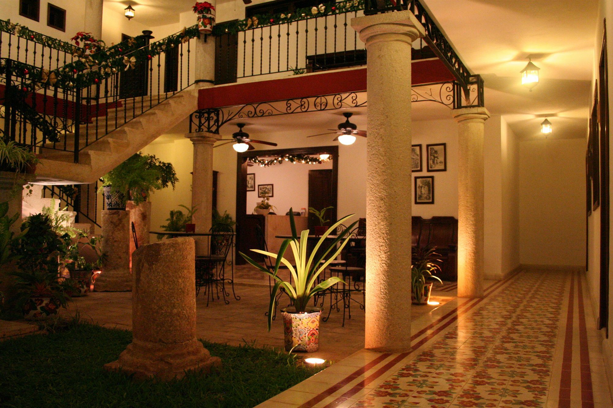 La Aurora Hotel Colonial Valladolid  Exteriör bild